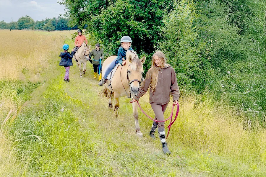 LGKS_Reiterferien_Ausritte